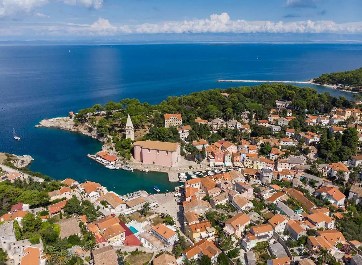 Mediterranes Ferienhaus m. Terrasse Veli Lošinj Apartment